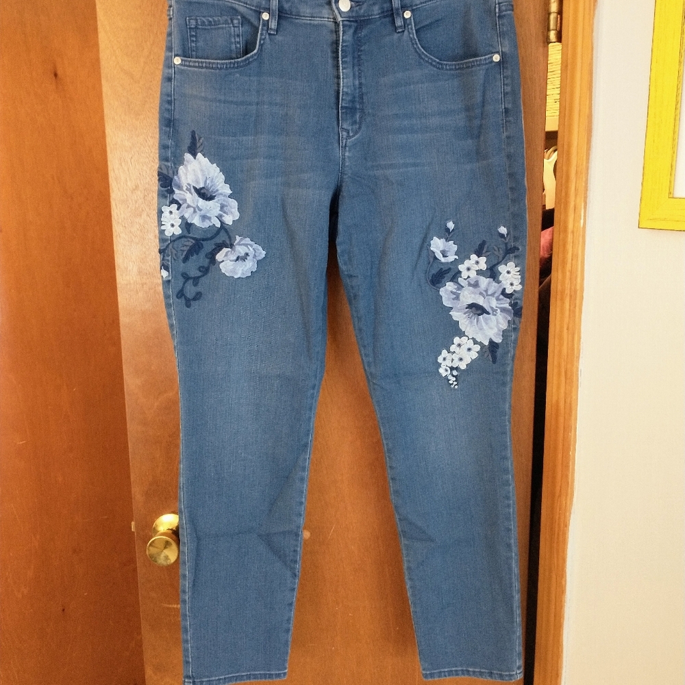 Embroidered Jeans 14 Martha Stewart